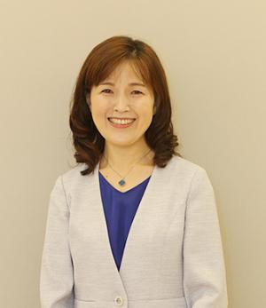 東本裕子